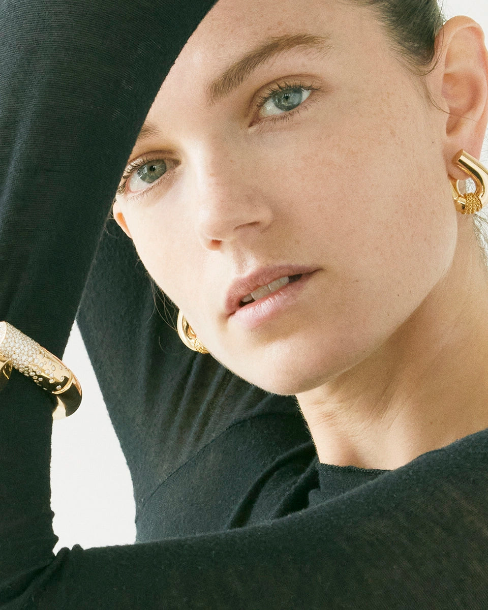 Elektra and Miranda Kilbey (Los Angeles via Stockholm) for Tabayer People and (Places) Campaign