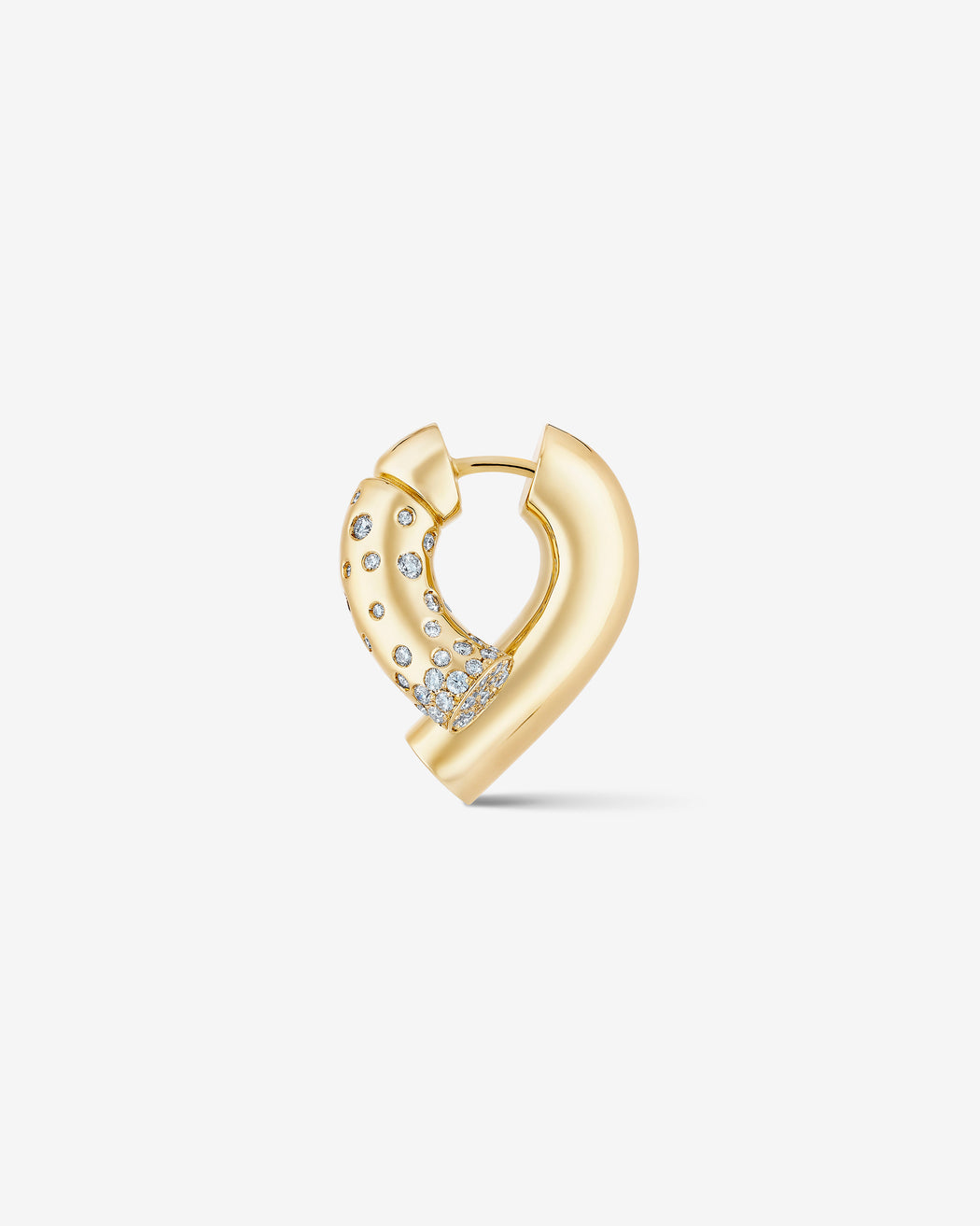 Oera earrings 18k Fairmined yellow gold and diamonds, Tabayer ethical fine jewelry