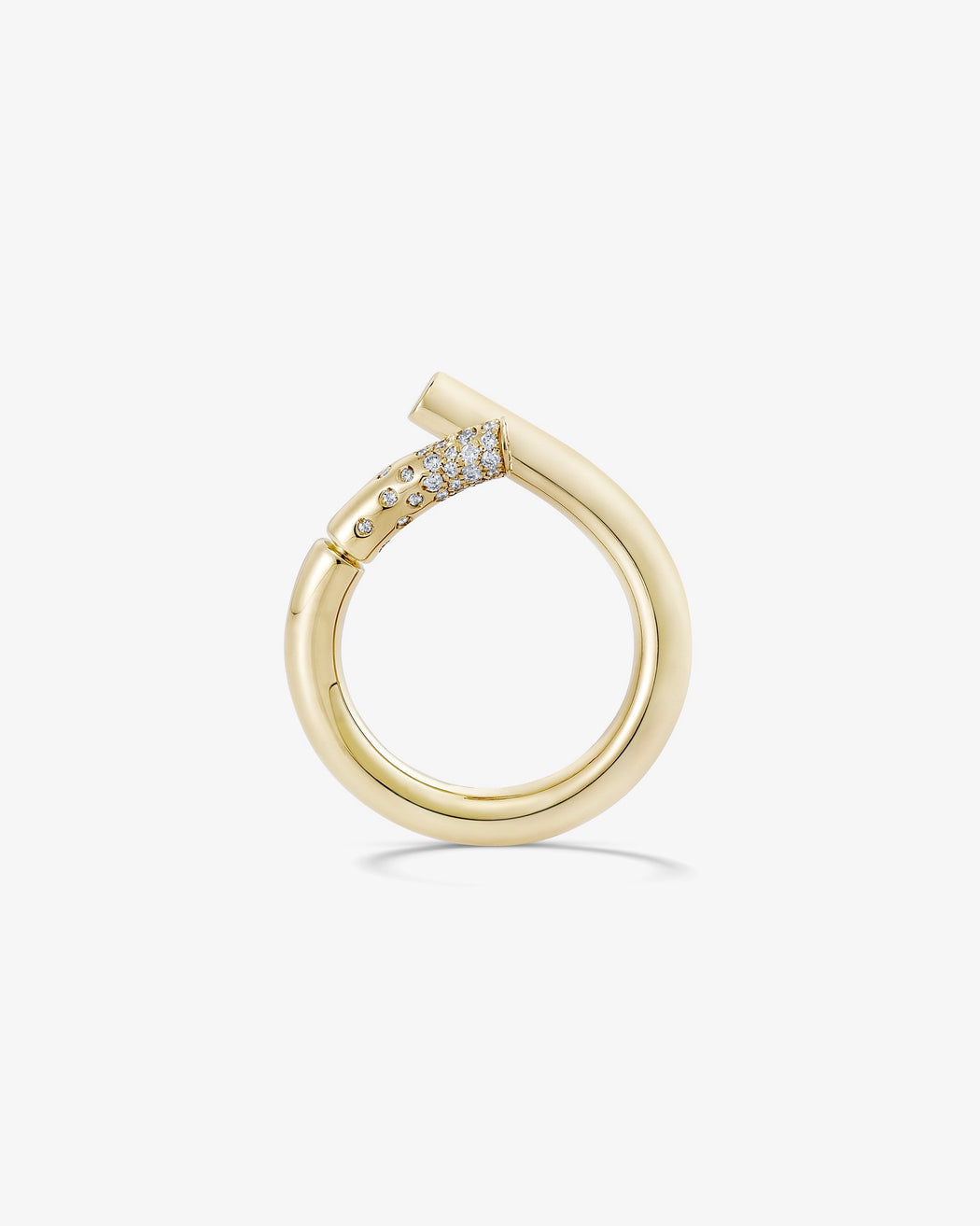 Oera Pave Diamond Coil Ring