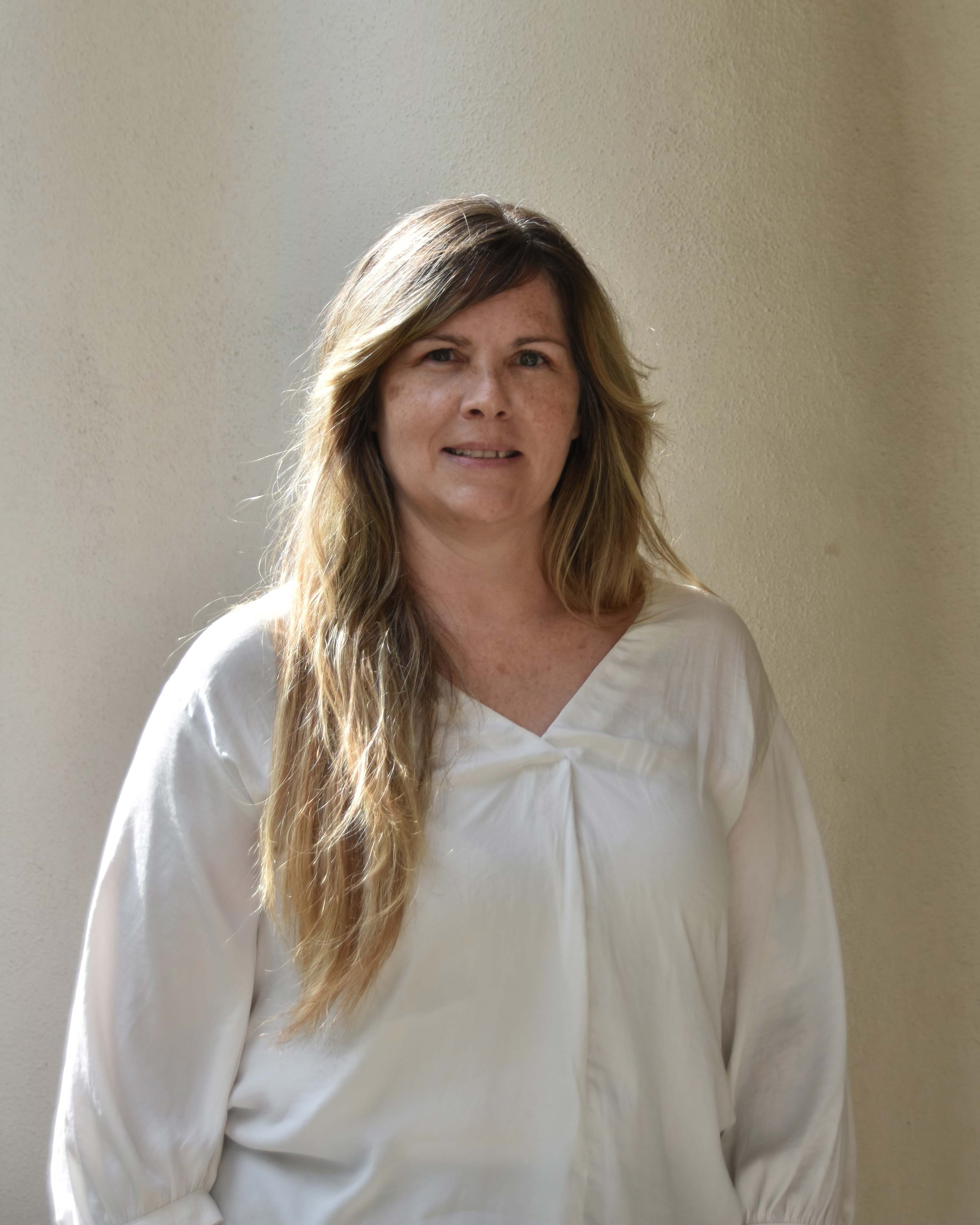 Betsy Salvador Doula,  newborn care specialist, mother, USA