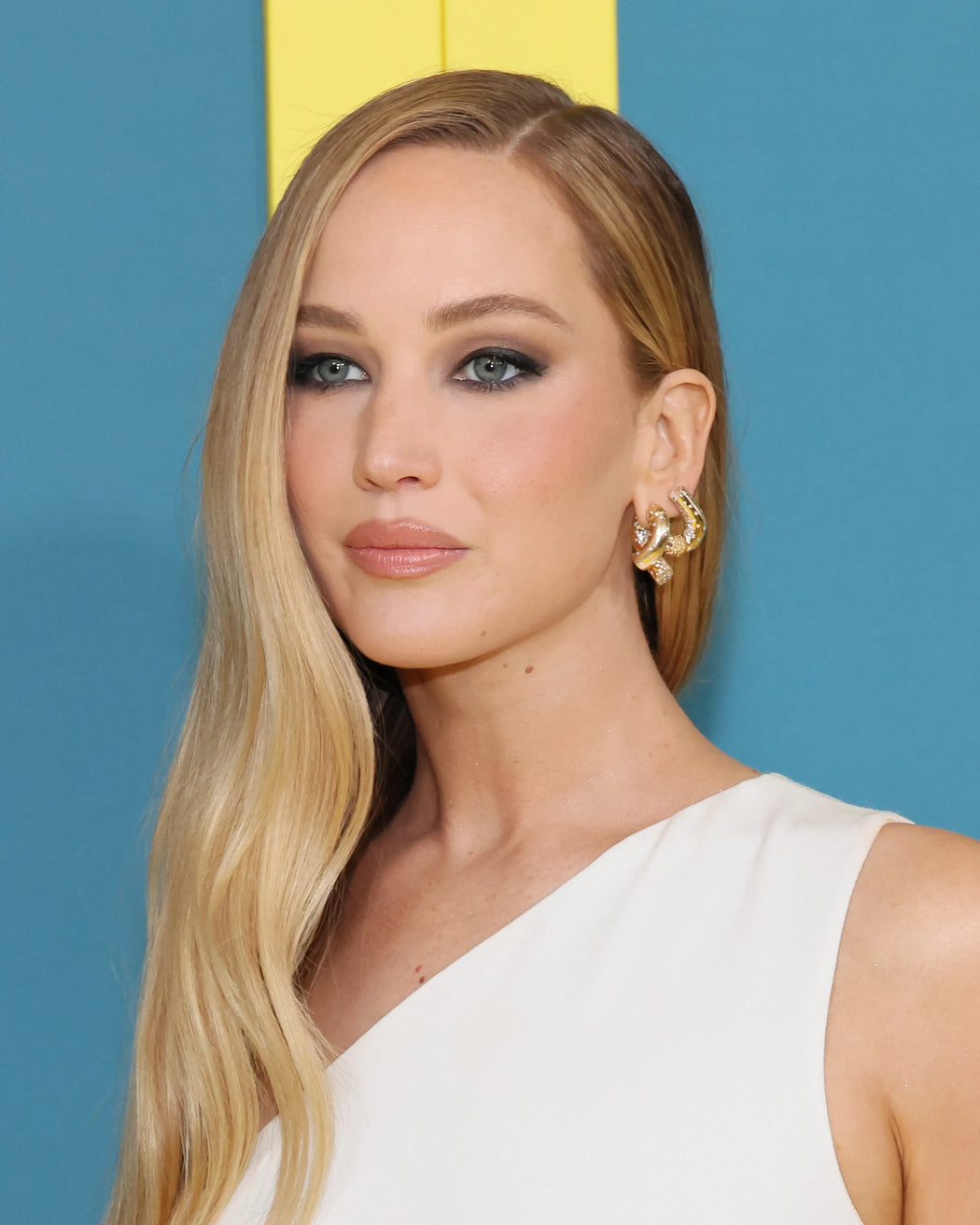 Jennifer 2025 lawrence earrings