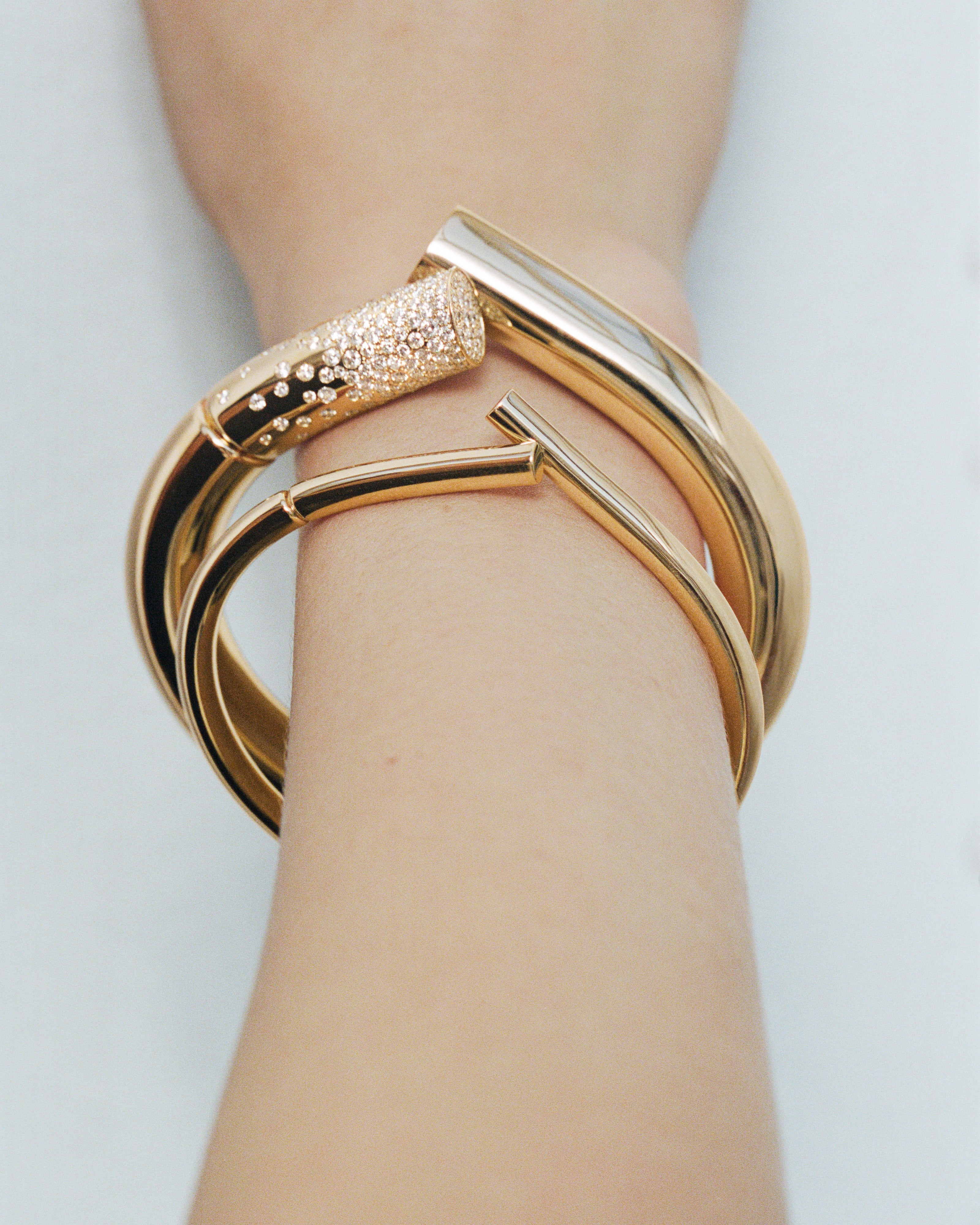 Loop Bracelet | Ethical Fine Jewelry by Tabayer