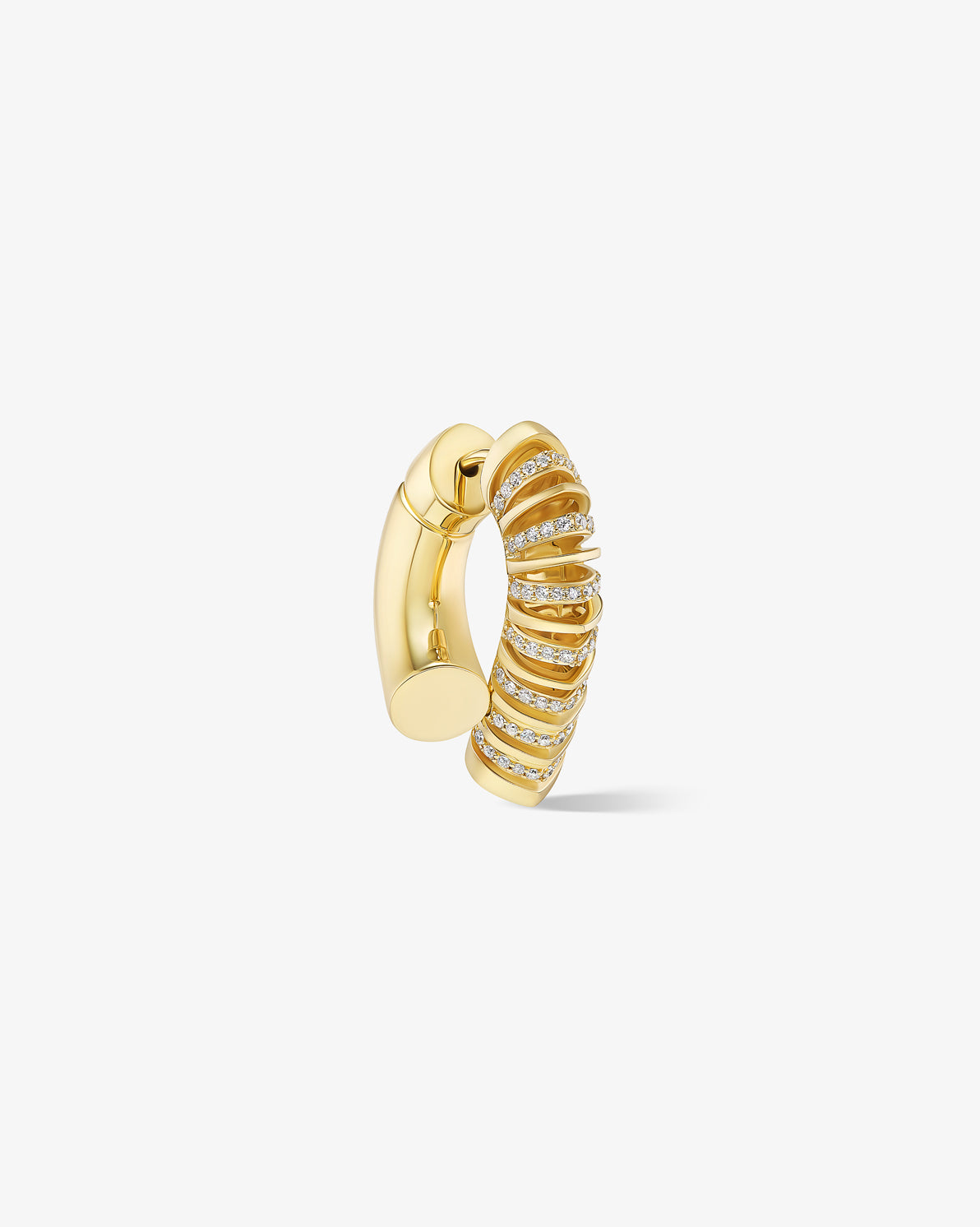 Small Oera Earring in 18k Fairmined yellow gold paved with diamonds, Ribbed version.
