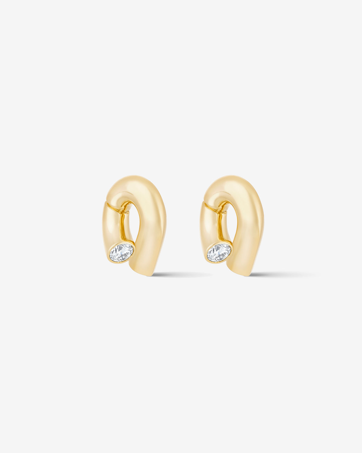 Oera Stud Earring