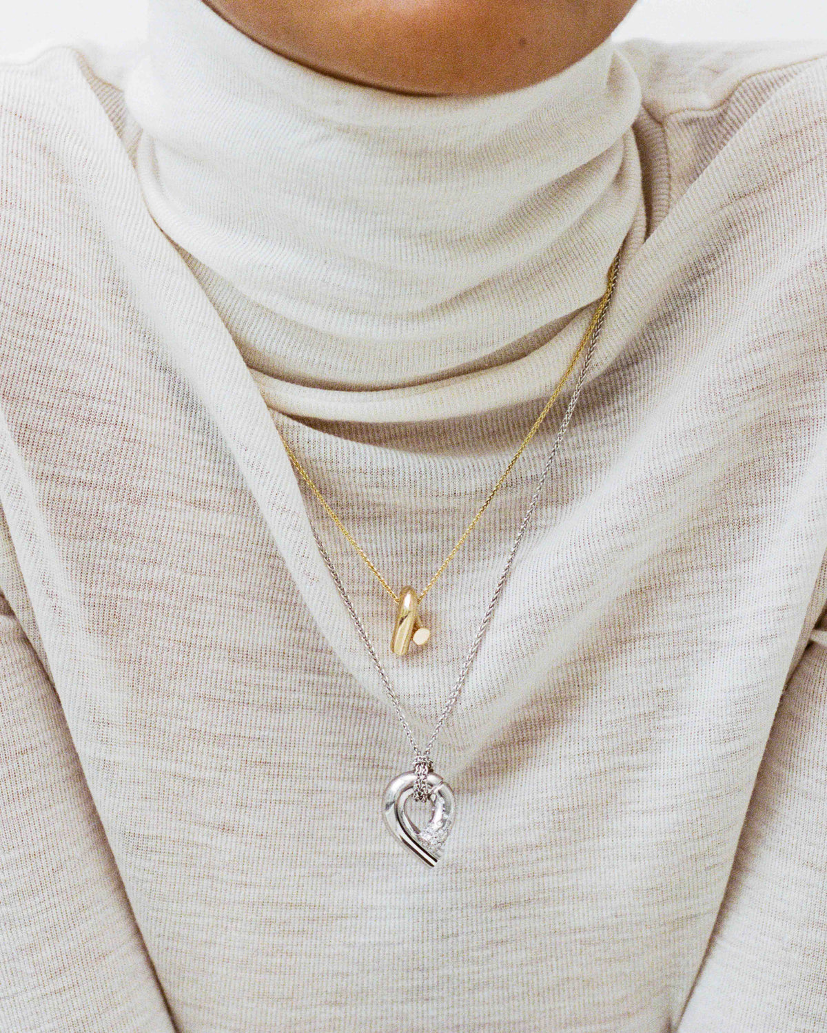 Small Oera Pendant