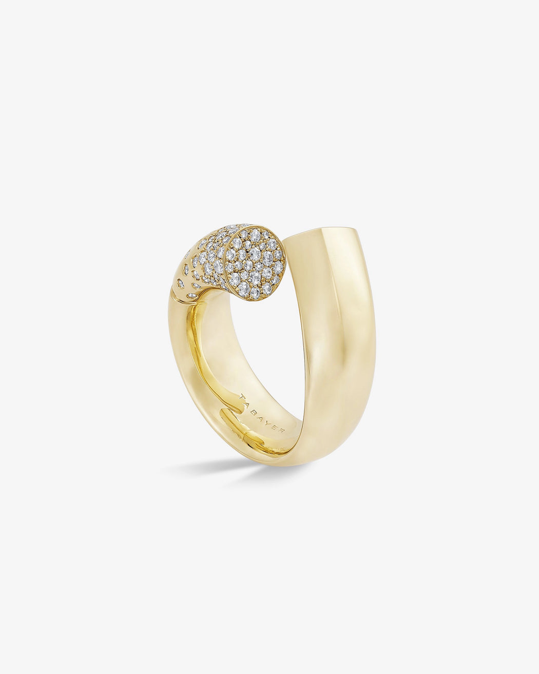 Oera - Yellow Gold Statement Ring with Pave Diamonds