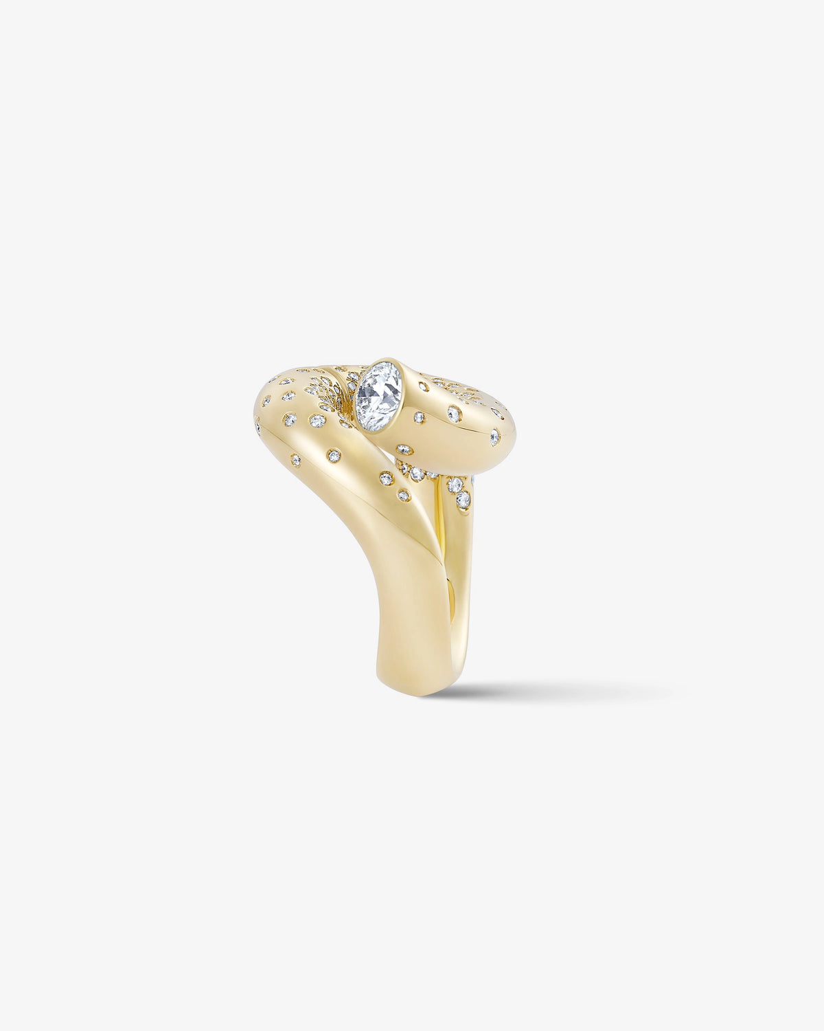 Knot Ring 18k Fairmined yellow gold and diamonds, Tabayer ethical fine jewelry